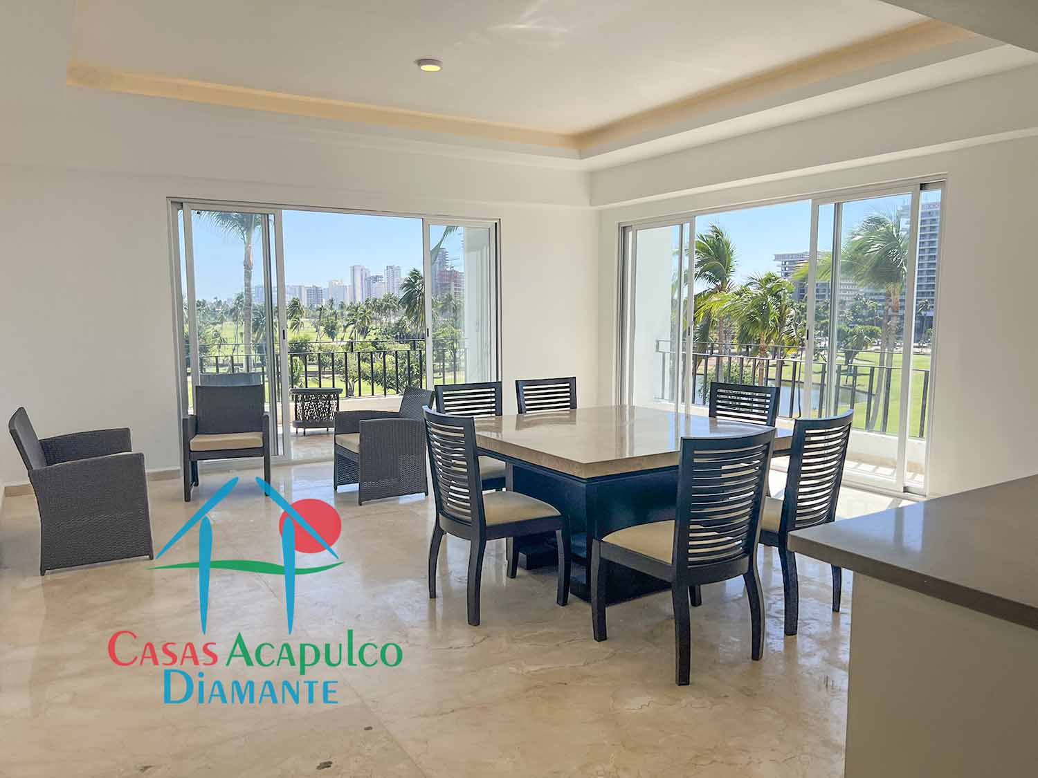 Azteca Princess 405 y 408